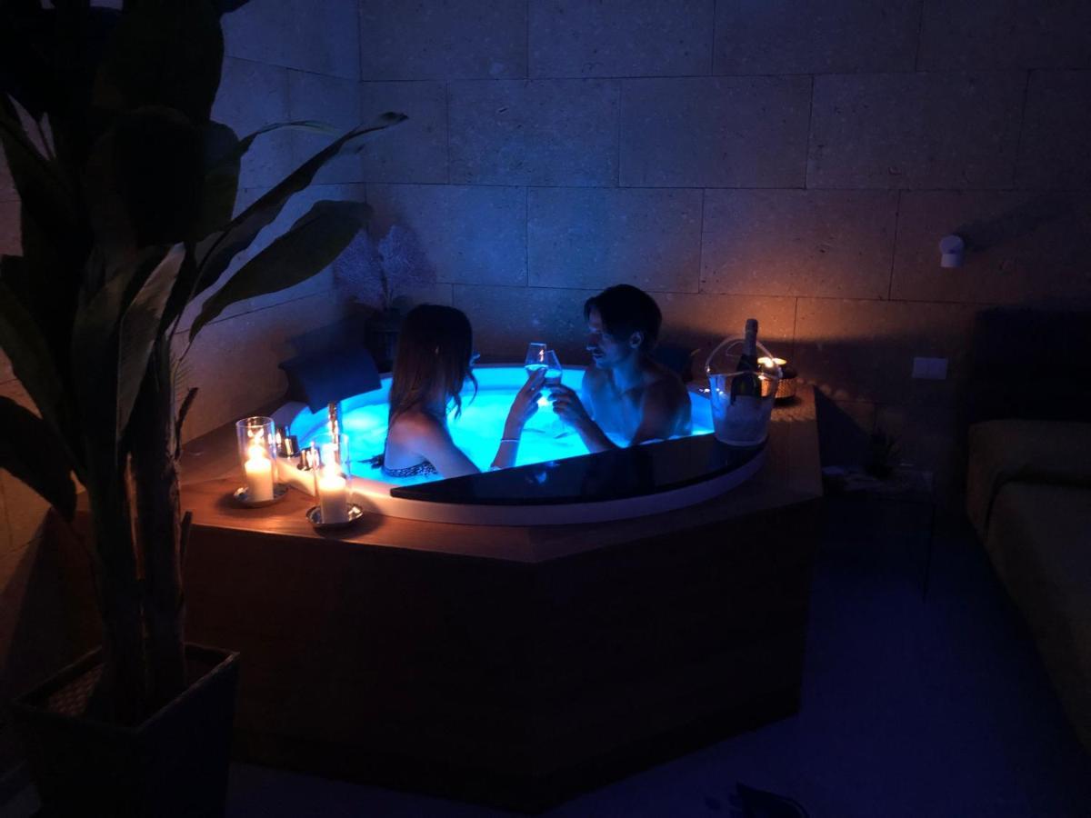 Porta Del Golfo Apartments & Suites 카스텔라마레델골포 외부 사진