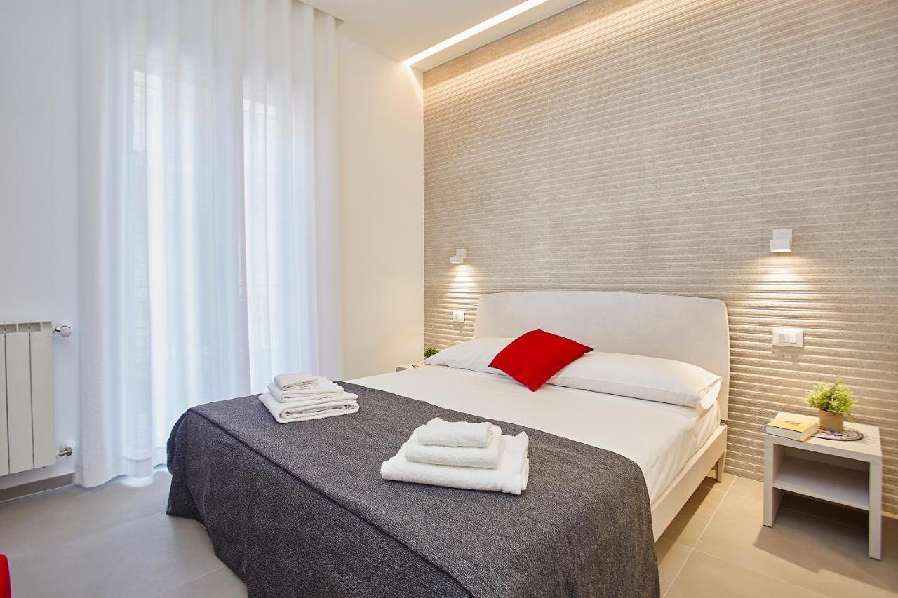 Porta Del Golfo Apartments & Suites 카스텔라마레델골포 외부 사진