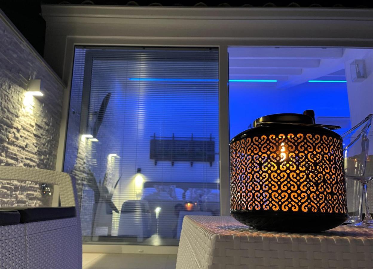 Porta Del Golfo Apartments & Suites 카스텔라마레델골포 외부 사진
