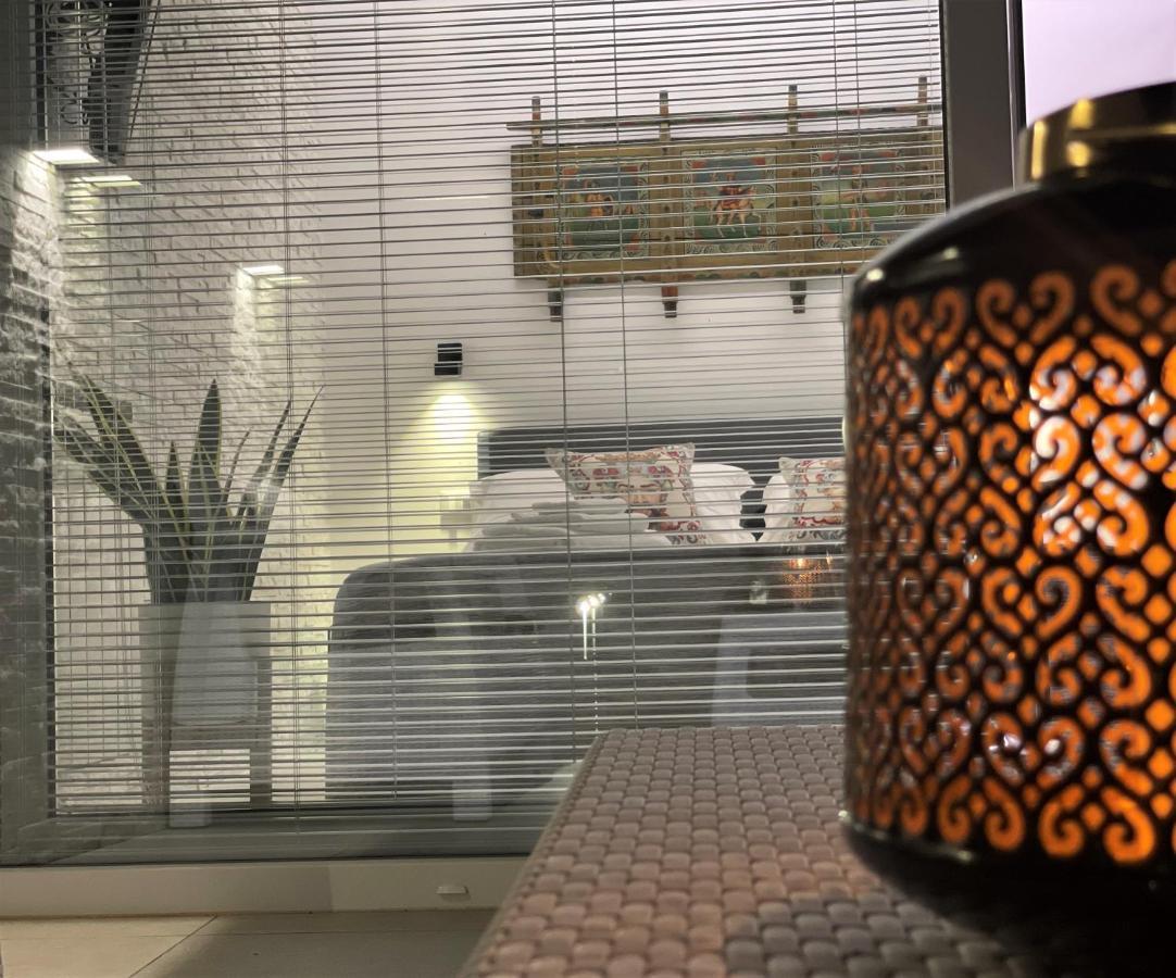 Porta Del Golfo Apartments & Suites 카스텔라마레델골포 외부 사진