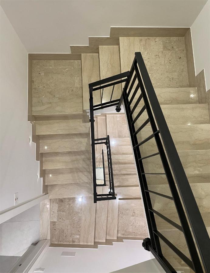 Porta Del Golfo Apartments & Suites 카스텔라마레델골포 외부 사진