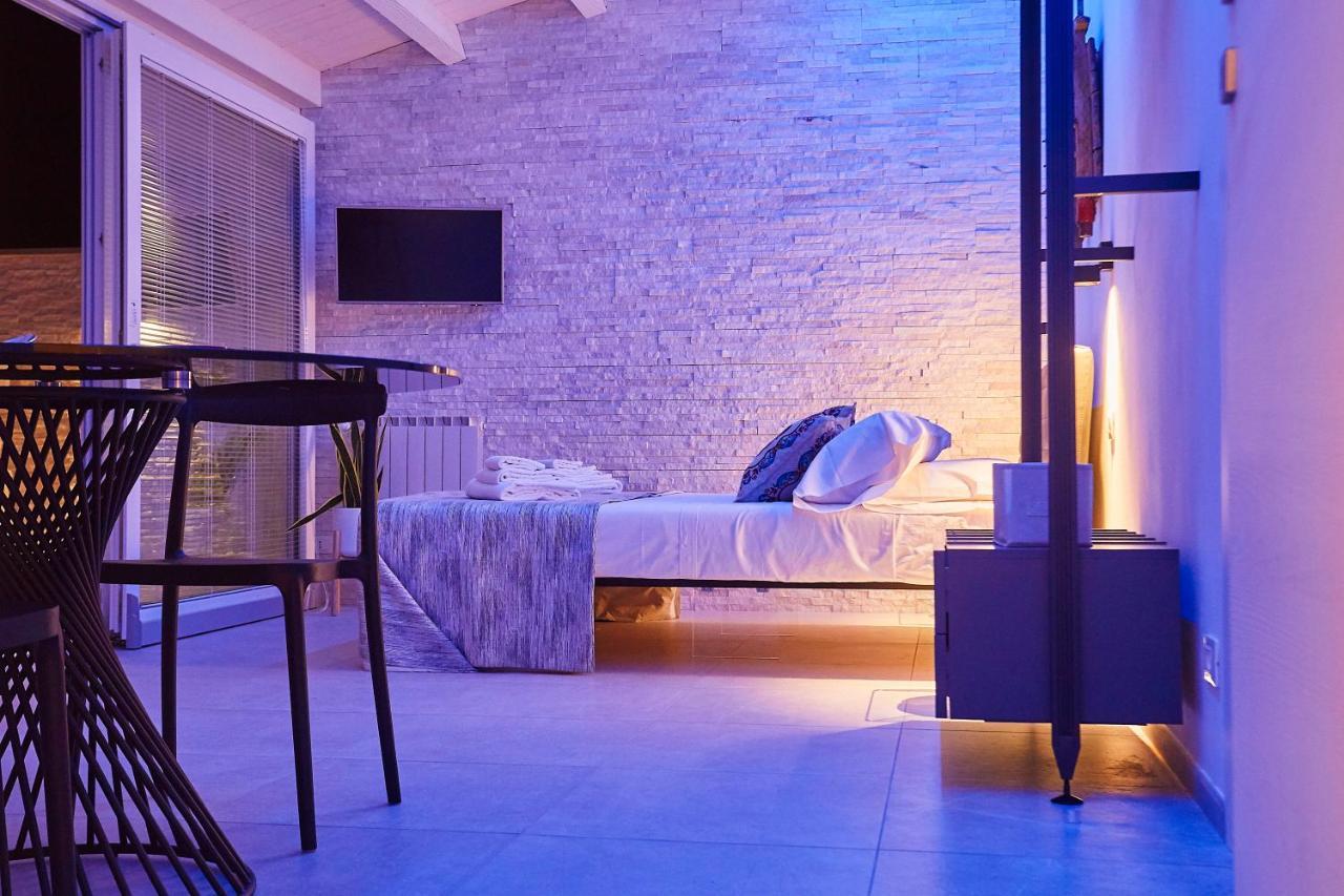 Porta Del Golfo Apartments & Suites 카스텔라마레델골포 외부 사진